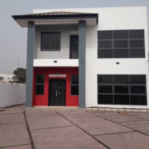 Home contemporary 4 bedroom home with bold architectural flair