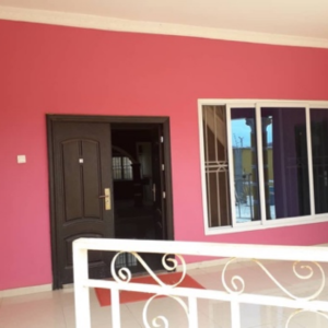 Home contemporary 4 bedroom home with bold architectural flair